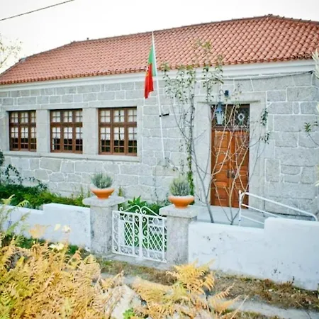 Comfortable With Mountain View In Agueda 20 M² Shared Pool 아파트