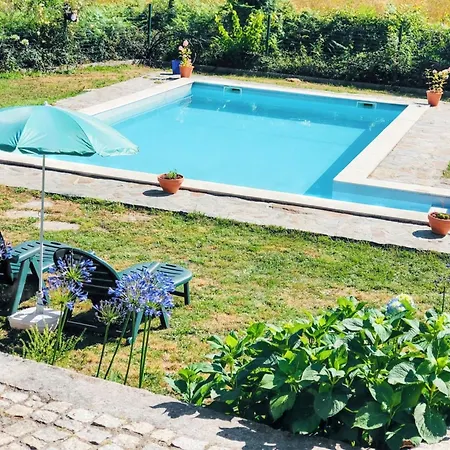 Comfortable With Mountain View In Agueda 20 M² Shared Pool 아파트