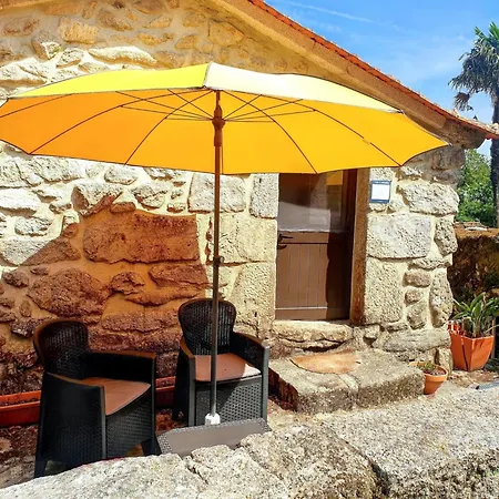 Comfortable With Mountain View In Agueda 20 M² Shared Pool * Urgueira (Aveiro)