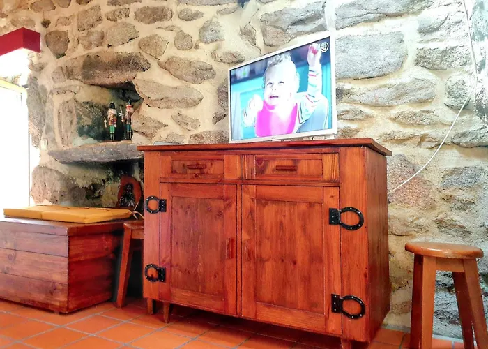 Cozy With Mountain View - 20 M² - Agueda Апартаменты *